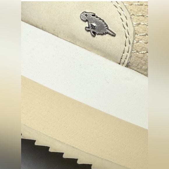 Rocket Dog Women Platform Sneakers Natural Size 8.5 Plush Foam - Picture 7 of 10